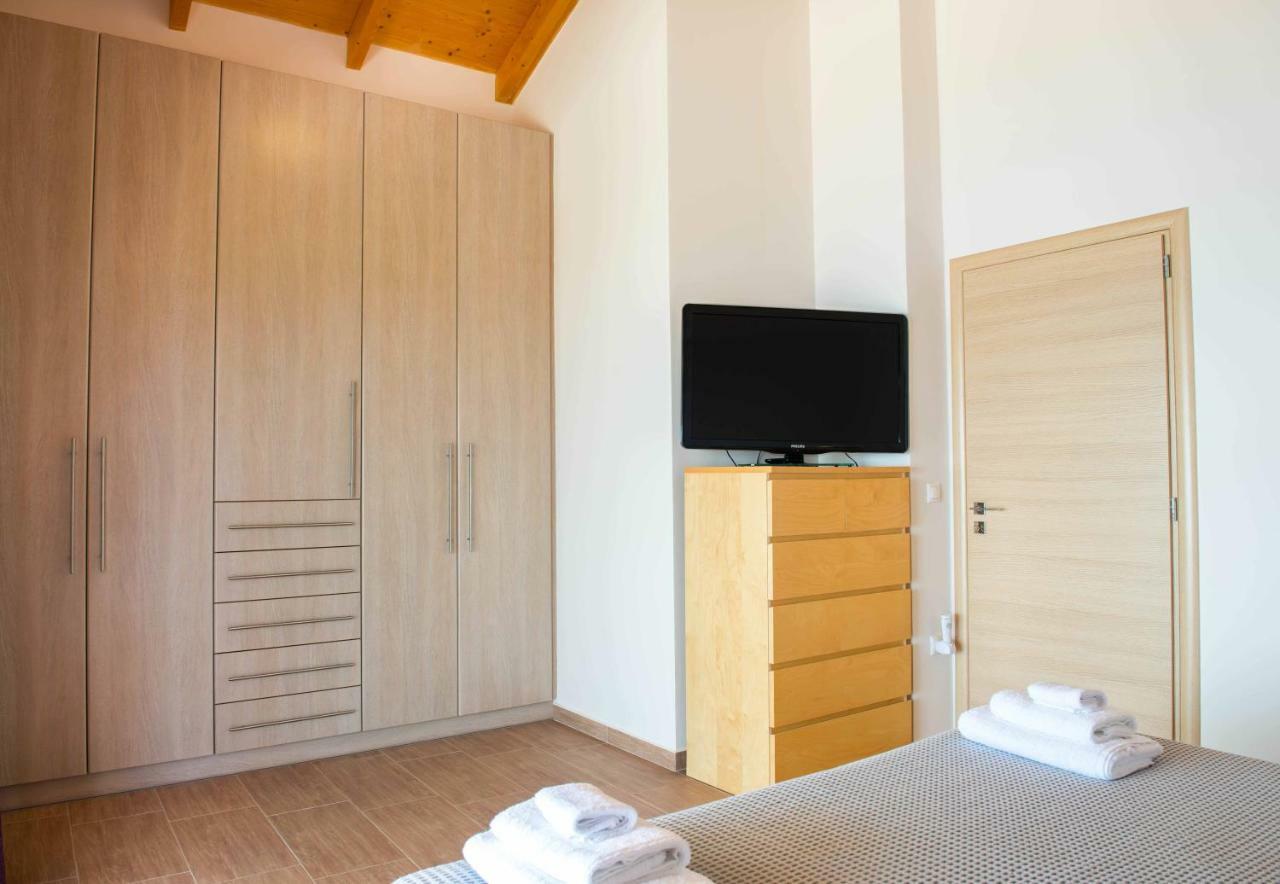 Villa Kivis Kivérion Esterno foto