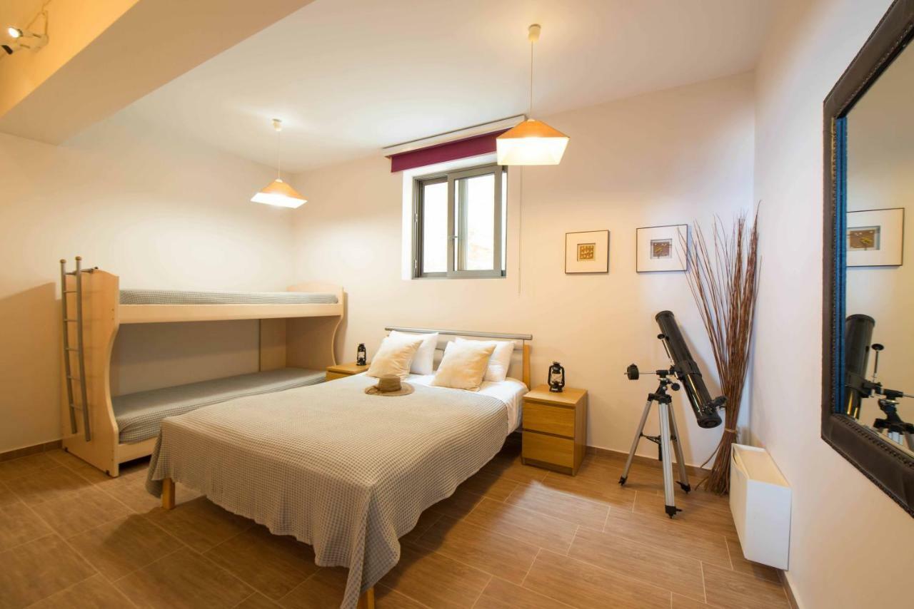 Villa Kivis Kivérion Esterno foto