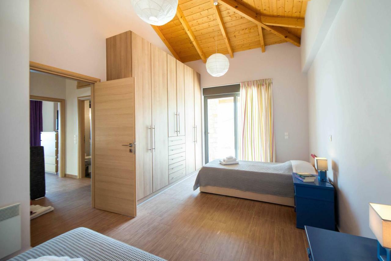 Villa Kivis Kivérion Esterno foto